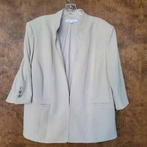 BUNDLE COAT AND SKIRT